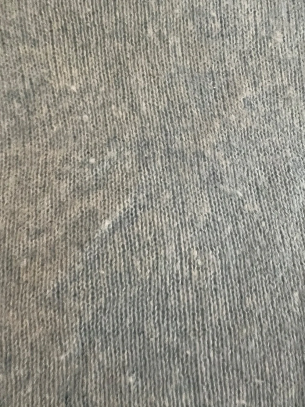 Khaite V-neck cashmere sweater - Picture 4 of 12